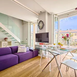 Luxy Close Navigli Milan